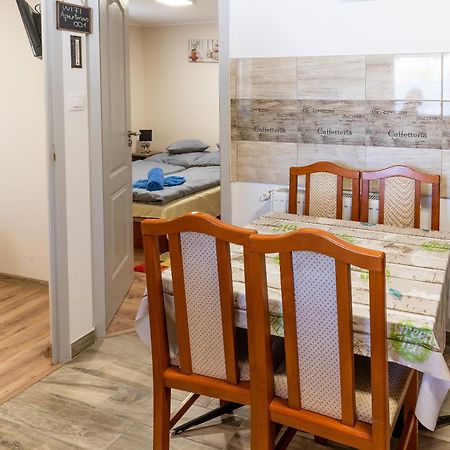 Lili Apartman Harkan Exterior foto