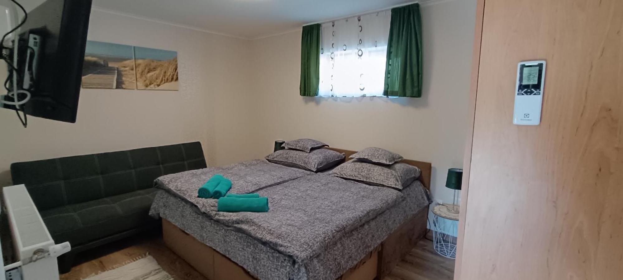 Lili Apartman Harkan Exterior foto